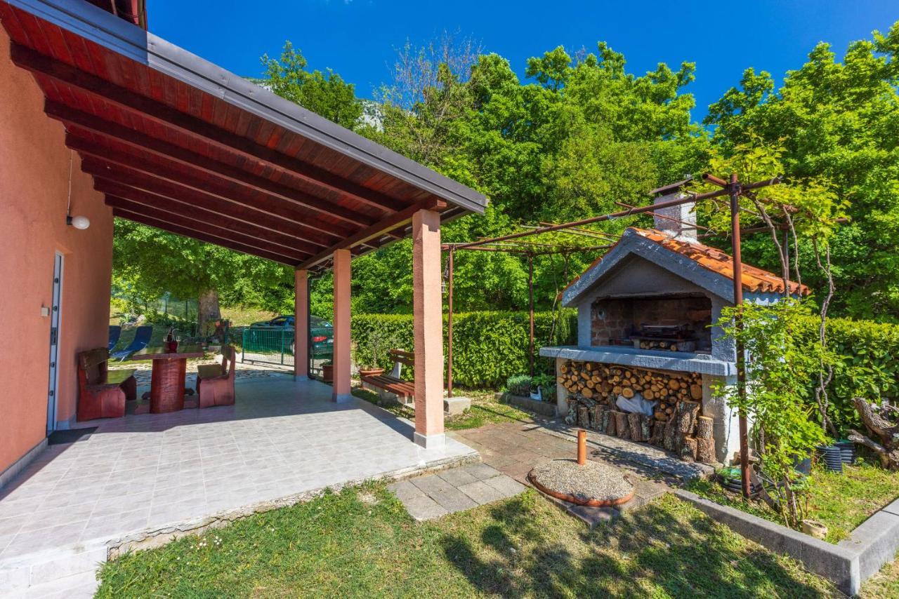 House Nado Villa Pulgarija Cepic Екстериор снимка