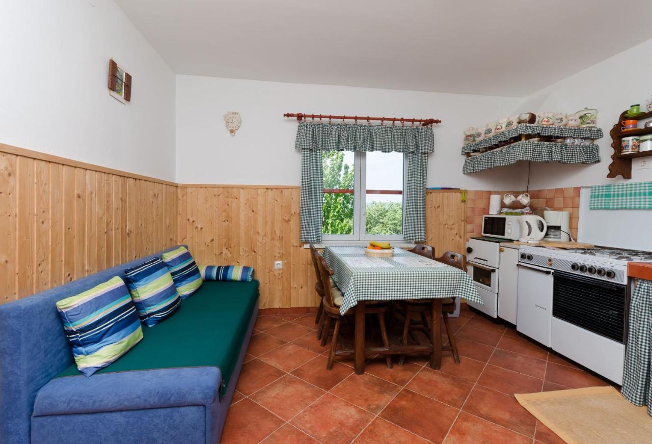 House Nado Villa Pulgarija Cepic Екстериор снимка