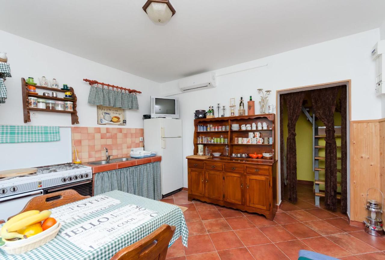 House Nado Villa Pulgarija Cepic Екстериор снимка